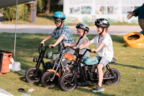 Mini elektrische motorfiets voor kinderen Jongens en meisjes 113,9*53,5*72,3 cm Voertuig afmetingen